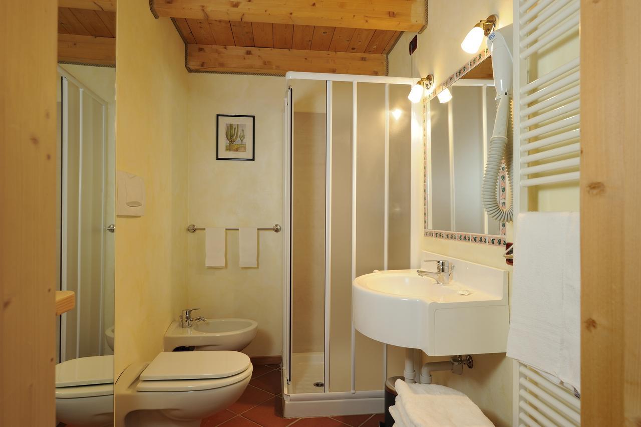 Chalet Dei Pini Aparthotel Madonna Εξωτερικό φωτογραφία