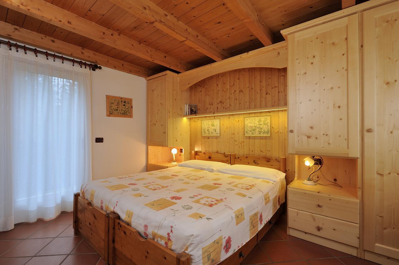 Chalet Dei Pini Aparthotel Madonna Εξωτερικό φωτογραφία