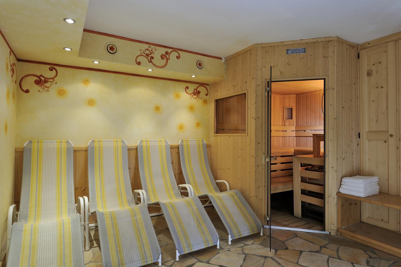 Chalet Dei Pini Aparthotel Madonna Εξωτερικό φωτογραφία