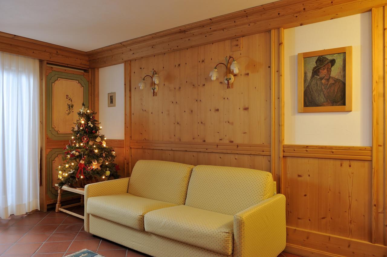 Chalet Dei Pini Aparthotel Madonna Εξωτερικό φωτογραφία