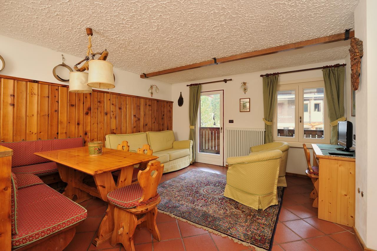 Chalet Dei Pini Aparthotel Madonna Εξωτερικό φωτογραφία